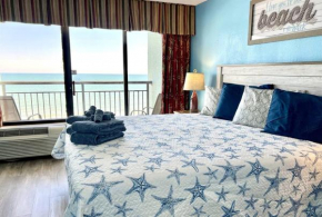 *SUNNY OCEANFRONT RETREAT*KING Bed*ROOFTOP POOL*Hot Tubs*S103